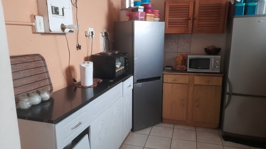 2 Bedroom Property for Sale in Quigney Eastern Cape